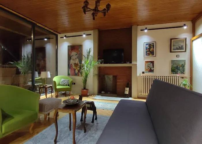 With Garden בית נופש *