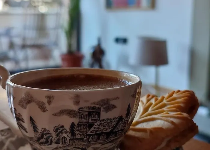 With Garden בית נופש